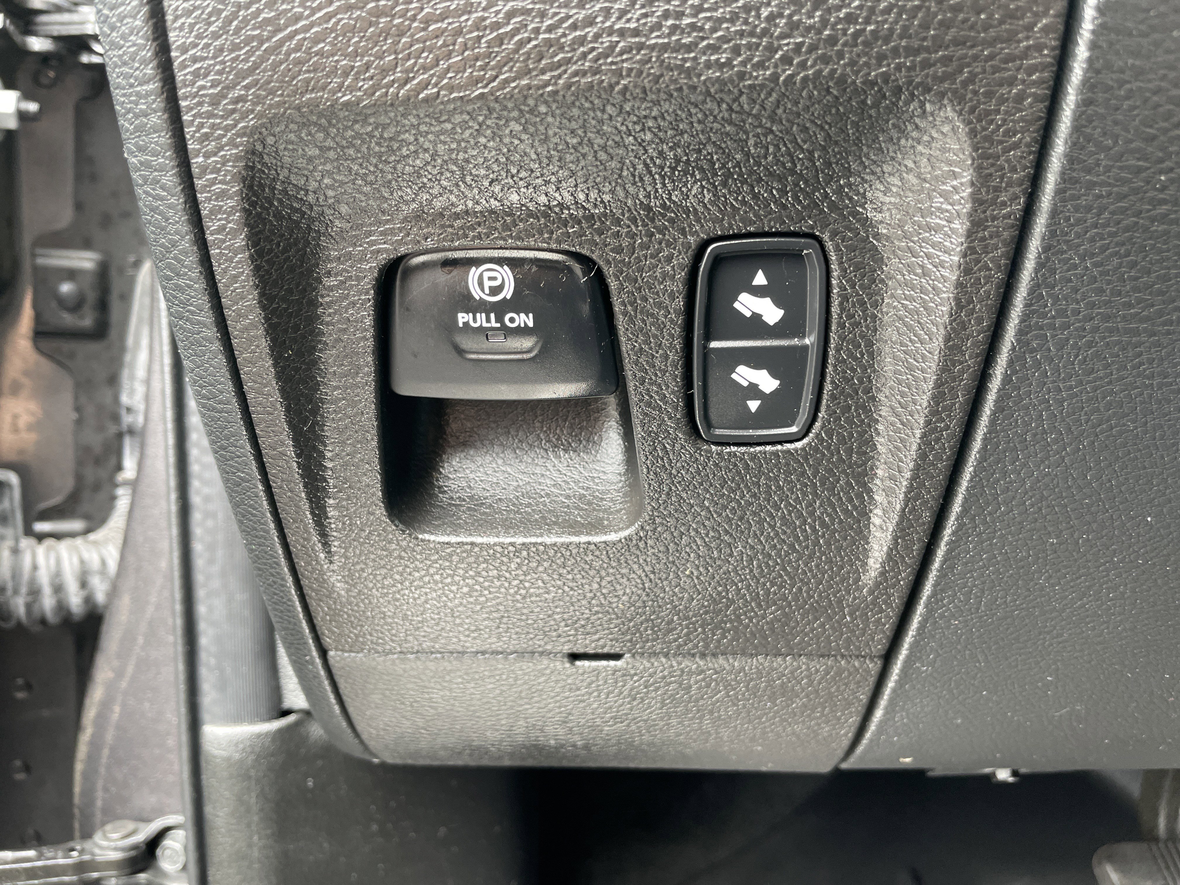 Certified 2022 RAM 1500 Laramie image 13