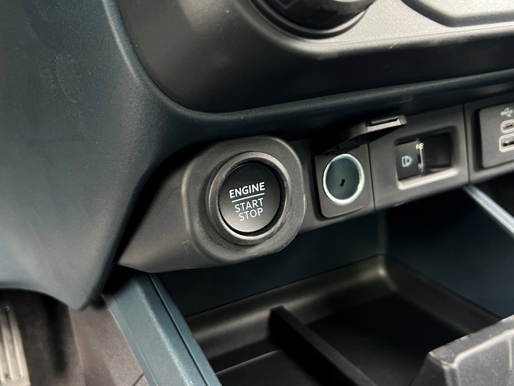 New 2026 Ford Maverick Lariat w/ Black Appearance Package image 21