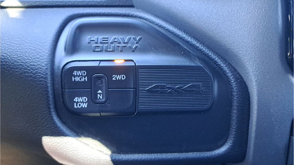 Used 2023 RAM 3500 Big Horn w/ Night Edition AWD/4WD image 28