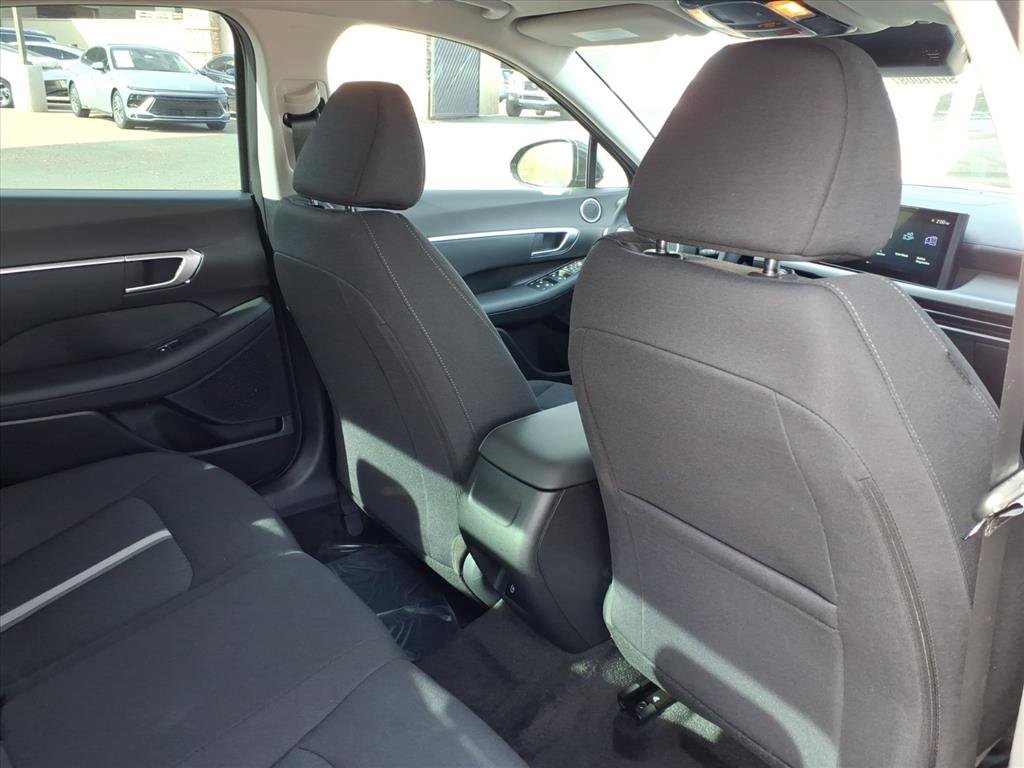 New 2026 Hyundai Sonata SEL image 8