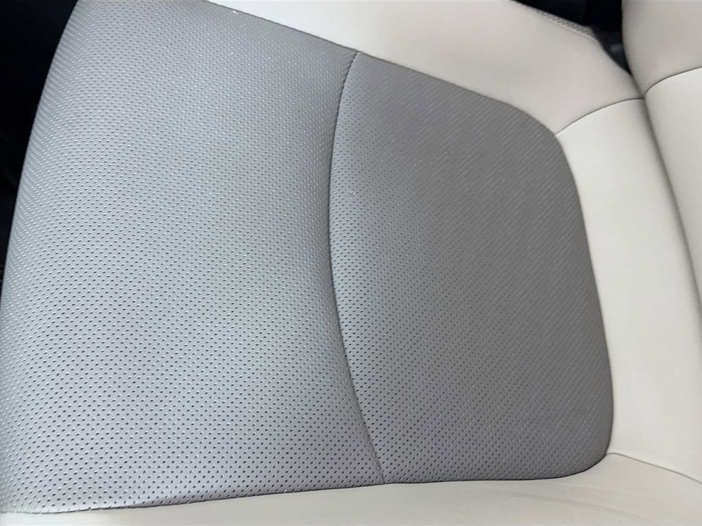 Used 2024 Toyota RAV4 Limited image 19