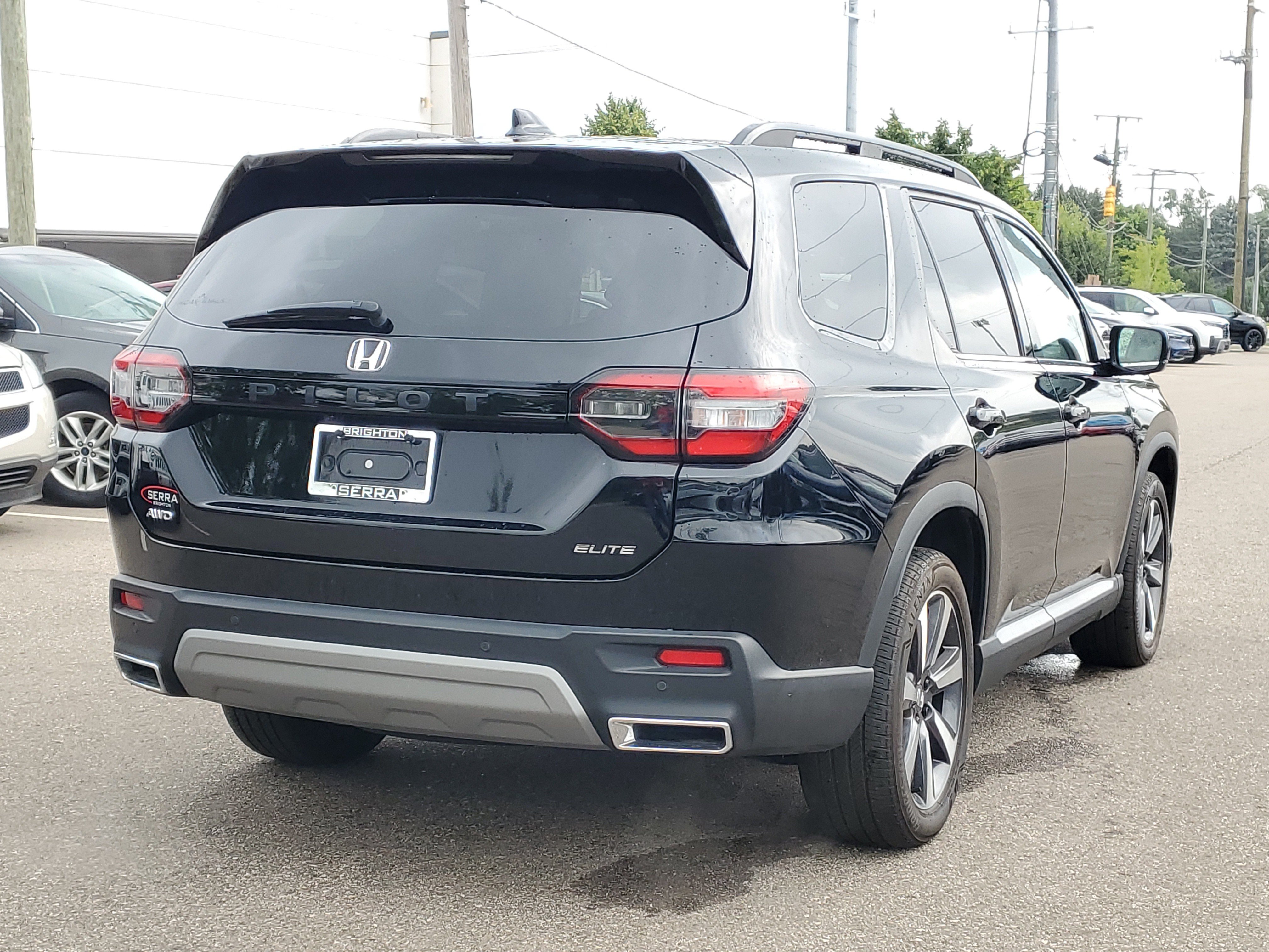 Certified 2025 Honda Pilot Elite image 3