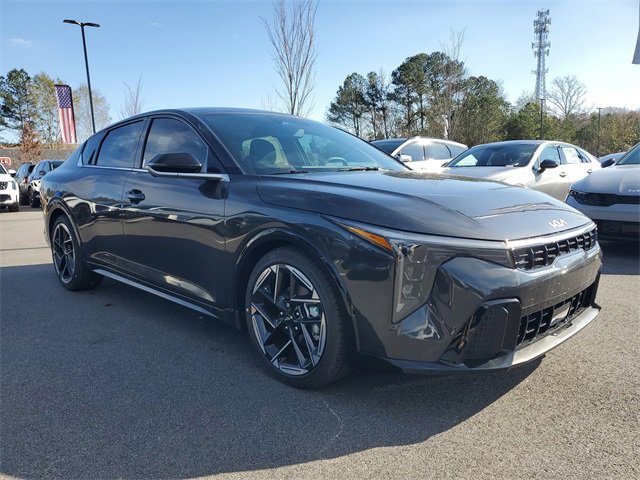 New 2025 Kia K4 GT-Line image 3