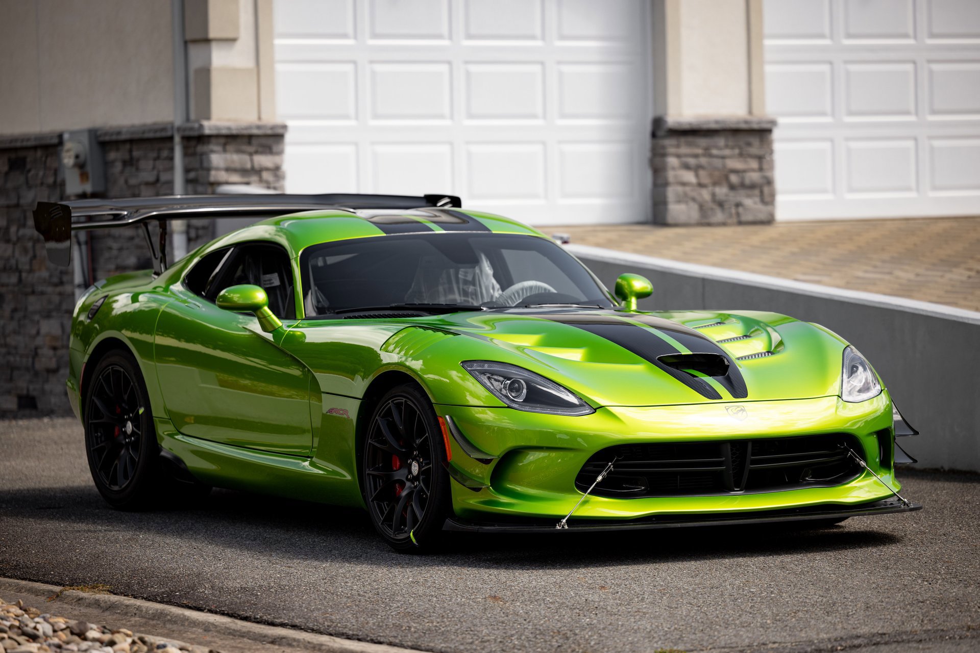 Used 2017 Dodge Viper GTC w/ ACR Package RWD image 13