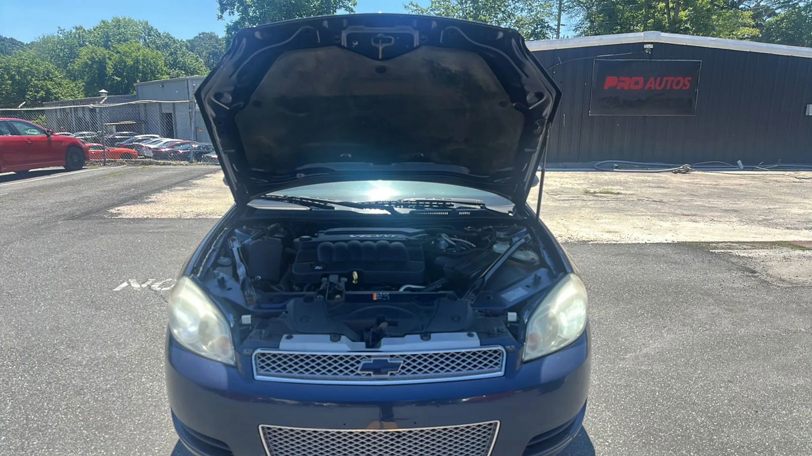 Used 2012 Chevrolet Impala LT w/ LT Sunroof Package FWD image 12