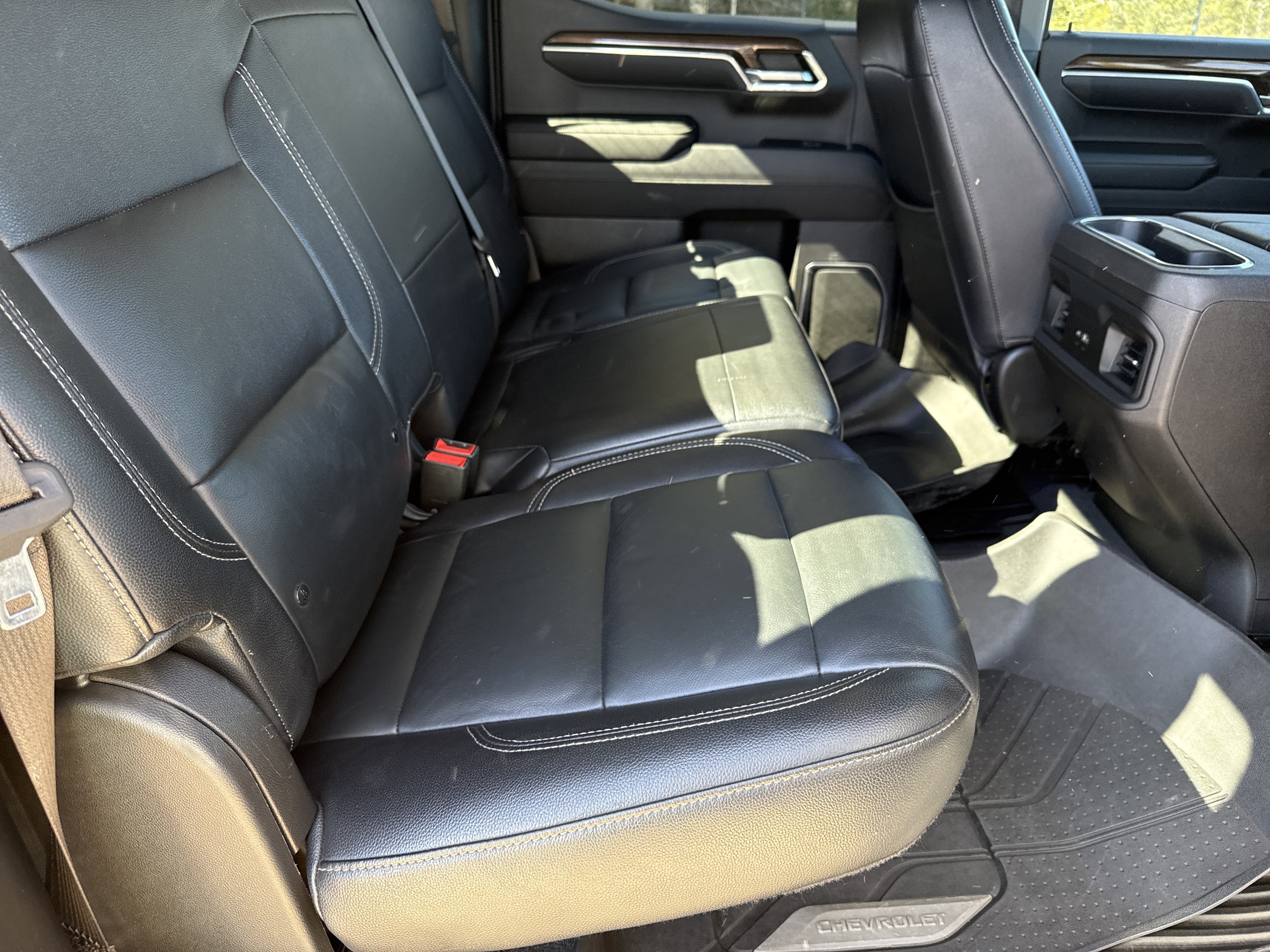 Used 2023 Chevrolet Silverado 1500 RST w/ Max Trailering Package image 17