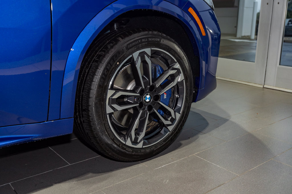 New 2027 BMW X2 xDrive28i w/ Technology Package AWD/4WD image 4
