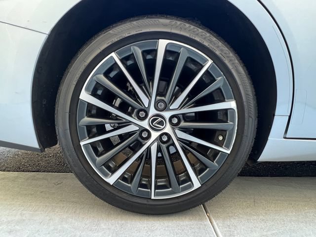 Certified 2025 Lexus ES 350 w/ Premium Package FWD image 13