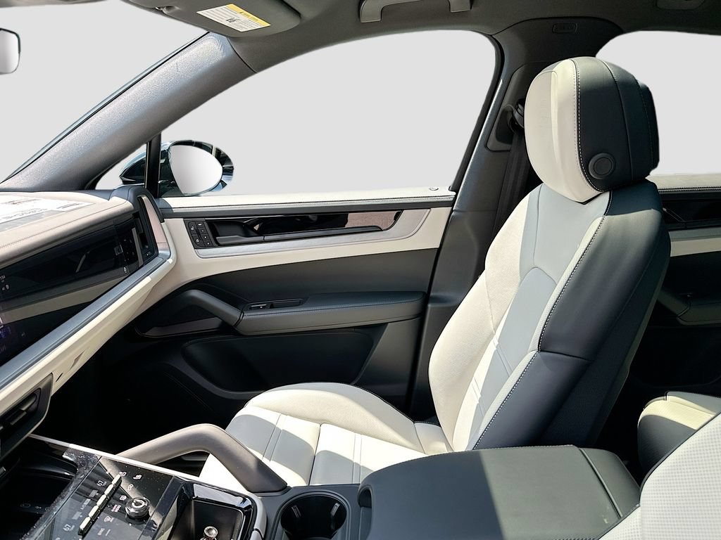 New 2026 Porsche Cayenne S AWD/4WD image 26