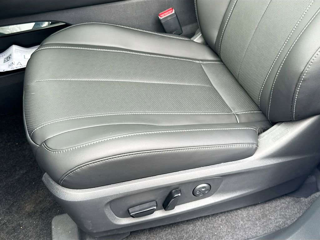 Used 2026 INFINITI QX60 Luxe w/ Cargo Package image 21