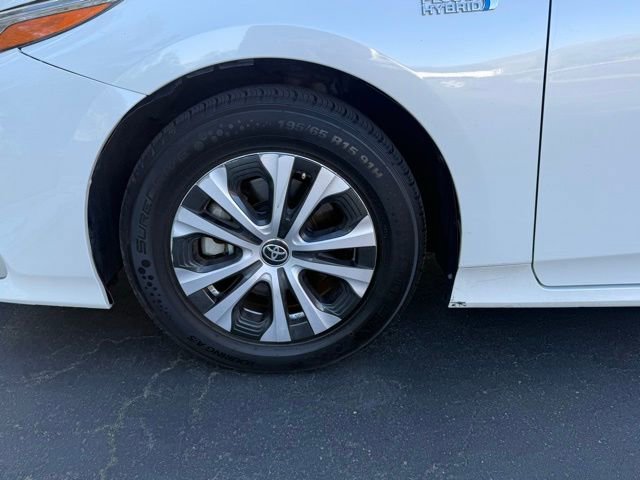 Used 2020 Toyota Prius Prime LE image 29