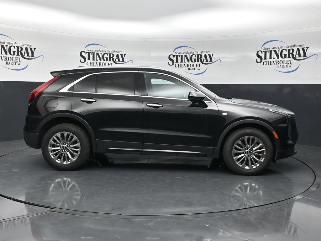 Used 2024 Cadillac XT4 Premium Luxury FWD image 10