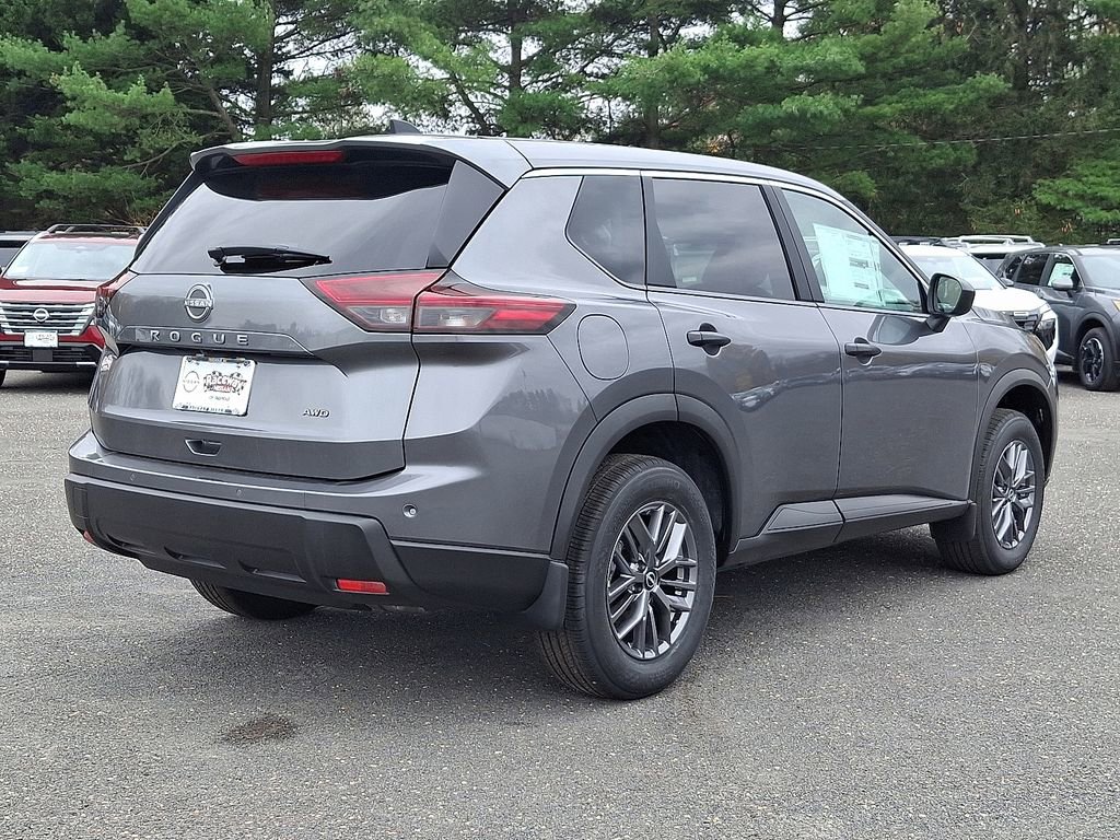 New 2026 Nissan Rogue S image 5