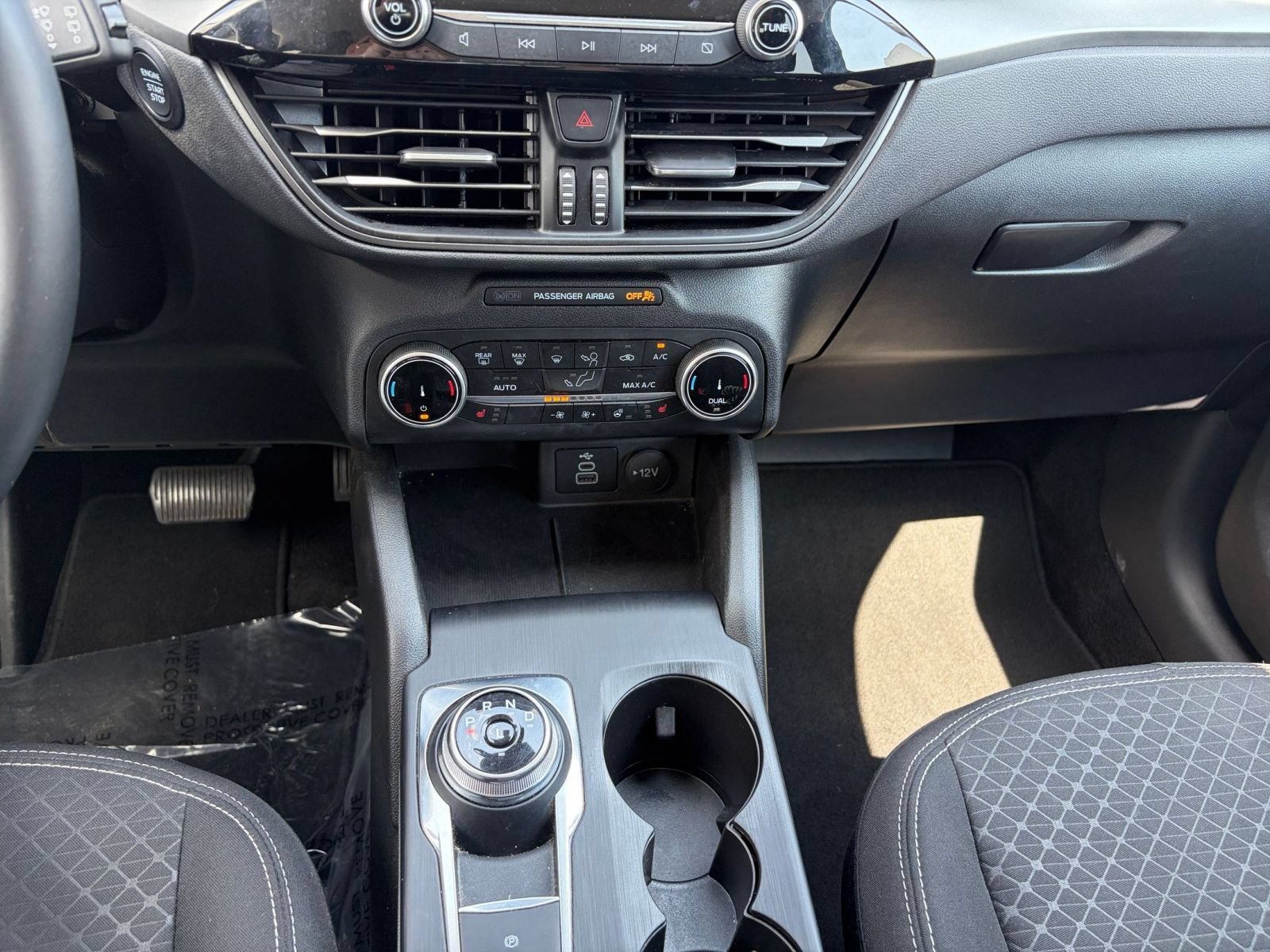 Used 2024 Ford Escape Active AWD/4WD image 37