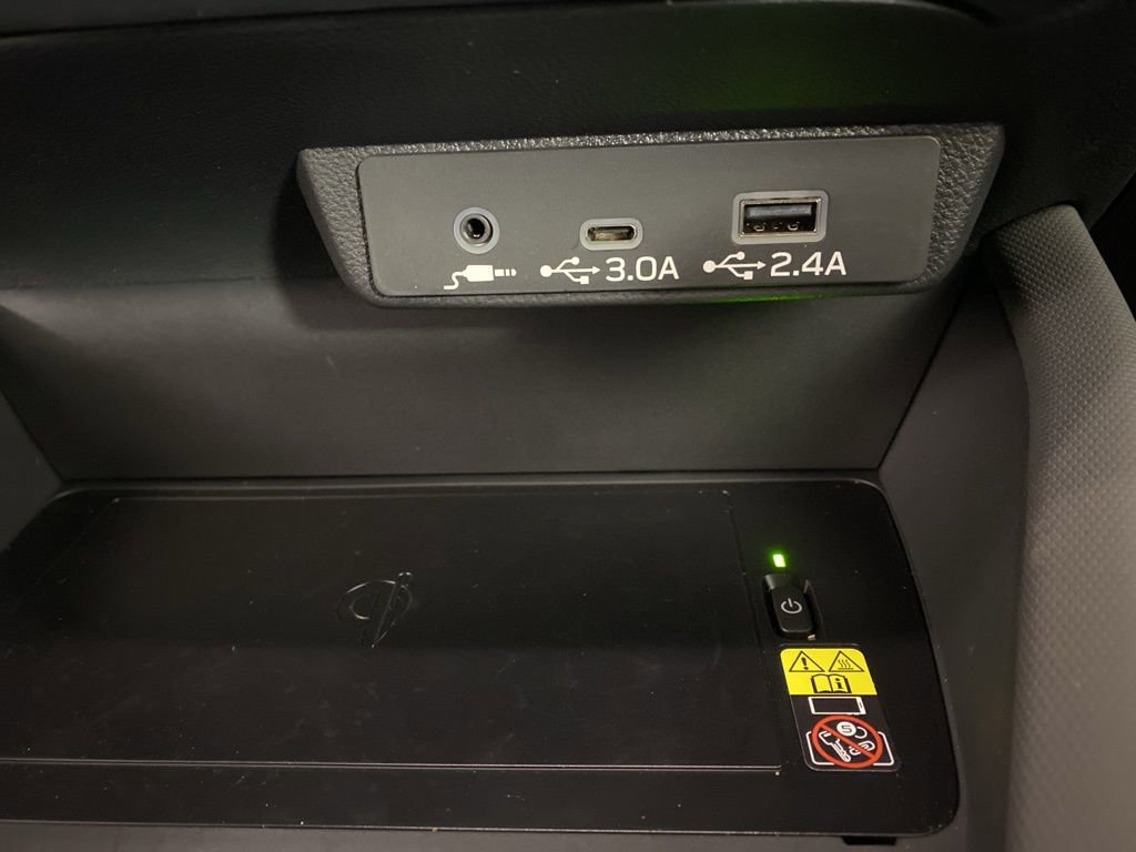 Used 2025 Subaru Forester Limited image 22