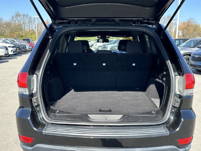 Used 2015 Jeep Grand Cherokee Laredo w/ Quick Order Package 23E RWD image 8