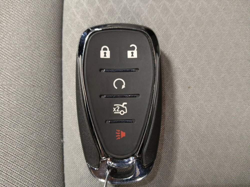 Used 2022 Chevrolet Malibu LT image 32