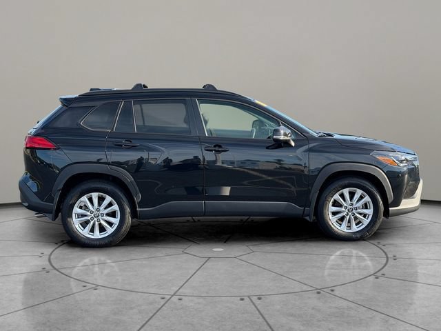 Certified 2024 Toyota Corolla Cross LE w/ Moonroof Package AWD/4WD image 8