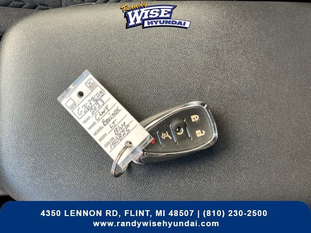 Used 2023 Chevrolet Equinox LT FWD image 31
