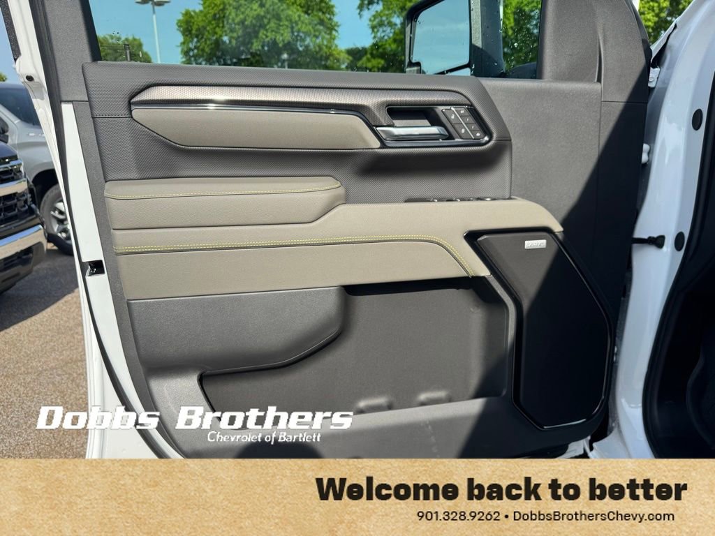 New 2026 Chevrolet Silverado 2500 ZR2 image 12