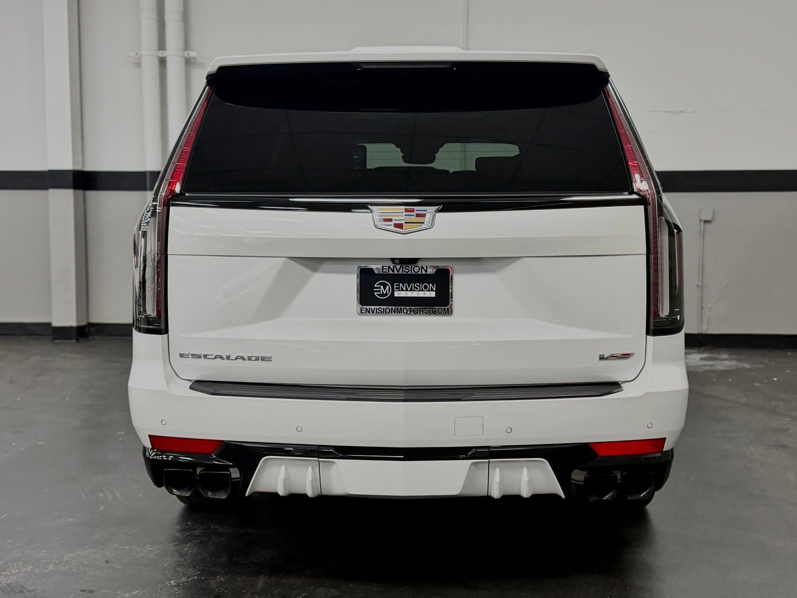 Used 2023 Cadillac Escalade ESV V image 12