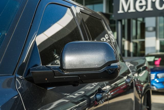 Used 2023 Toyota Tundra Platinum AWD/4WD image 15