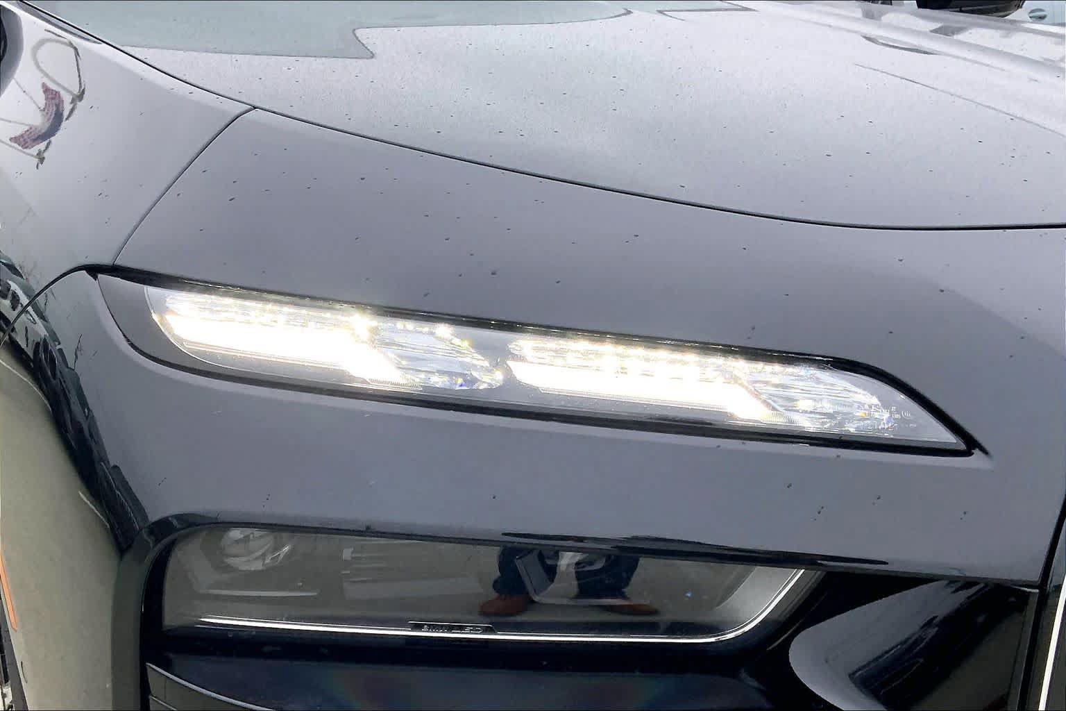 New 2026 BMW 750e xDrive w/ Executive Package AWD/4WD image 13