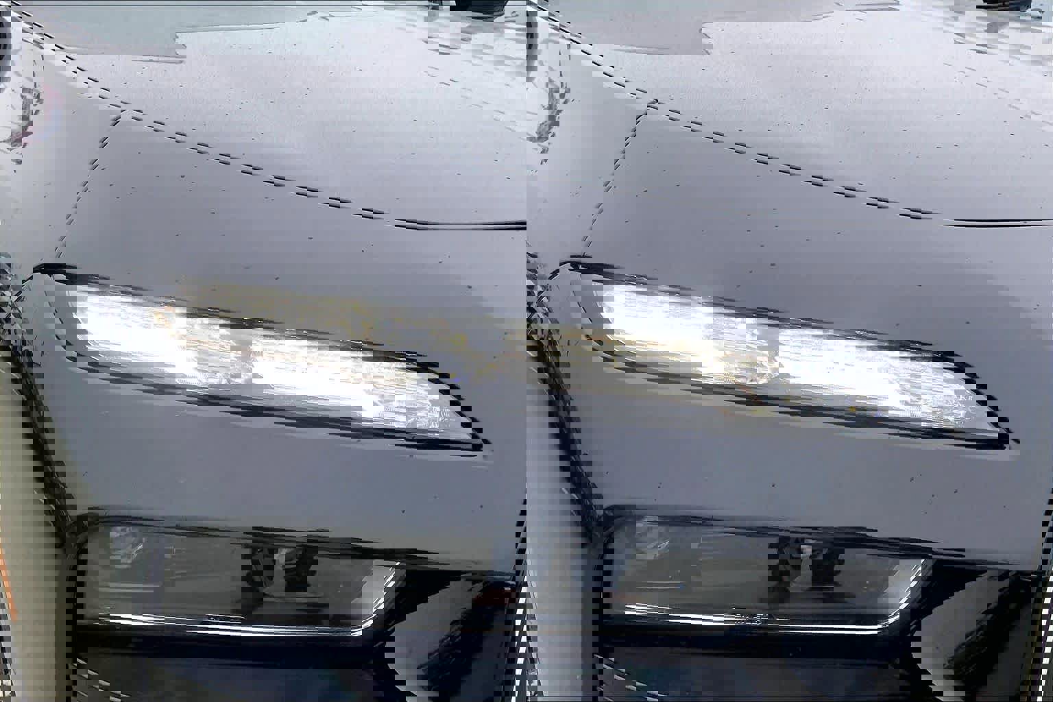 Used 2026 BMW 750e xDrive 750e xDrive w/ Executive Package image 13