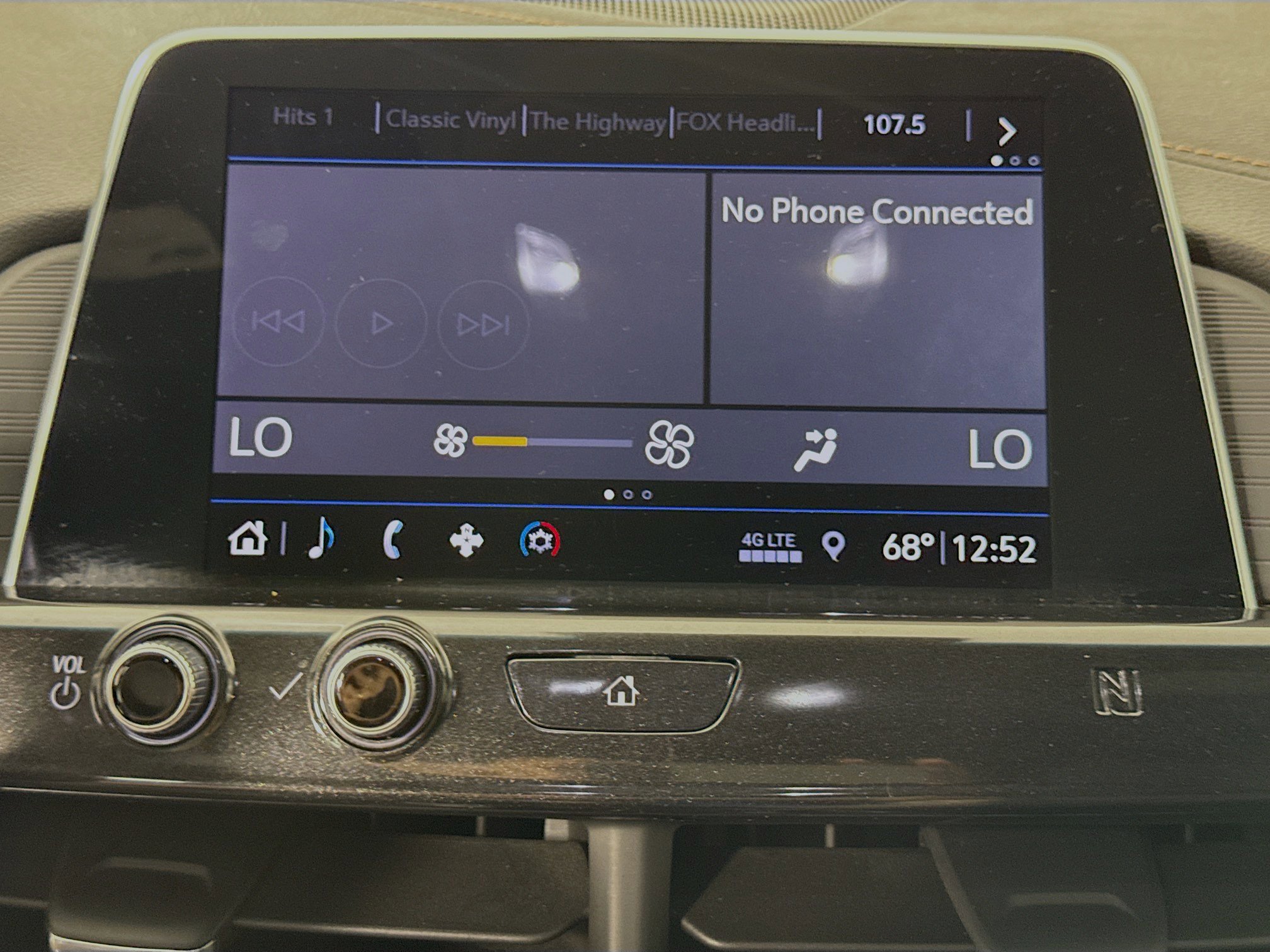 Used 2020 Cadillac CT4 Sport w/ Cold Weather Package RWD image 13