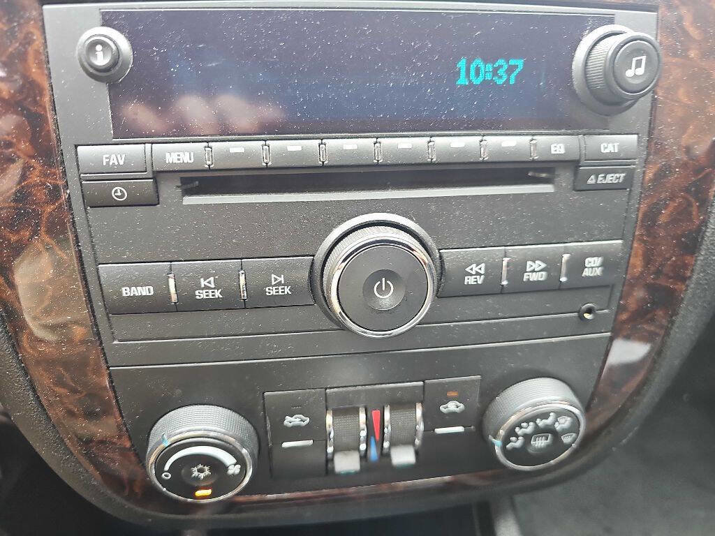 Used 2013 Chevrolet Impala LT FWD image 22