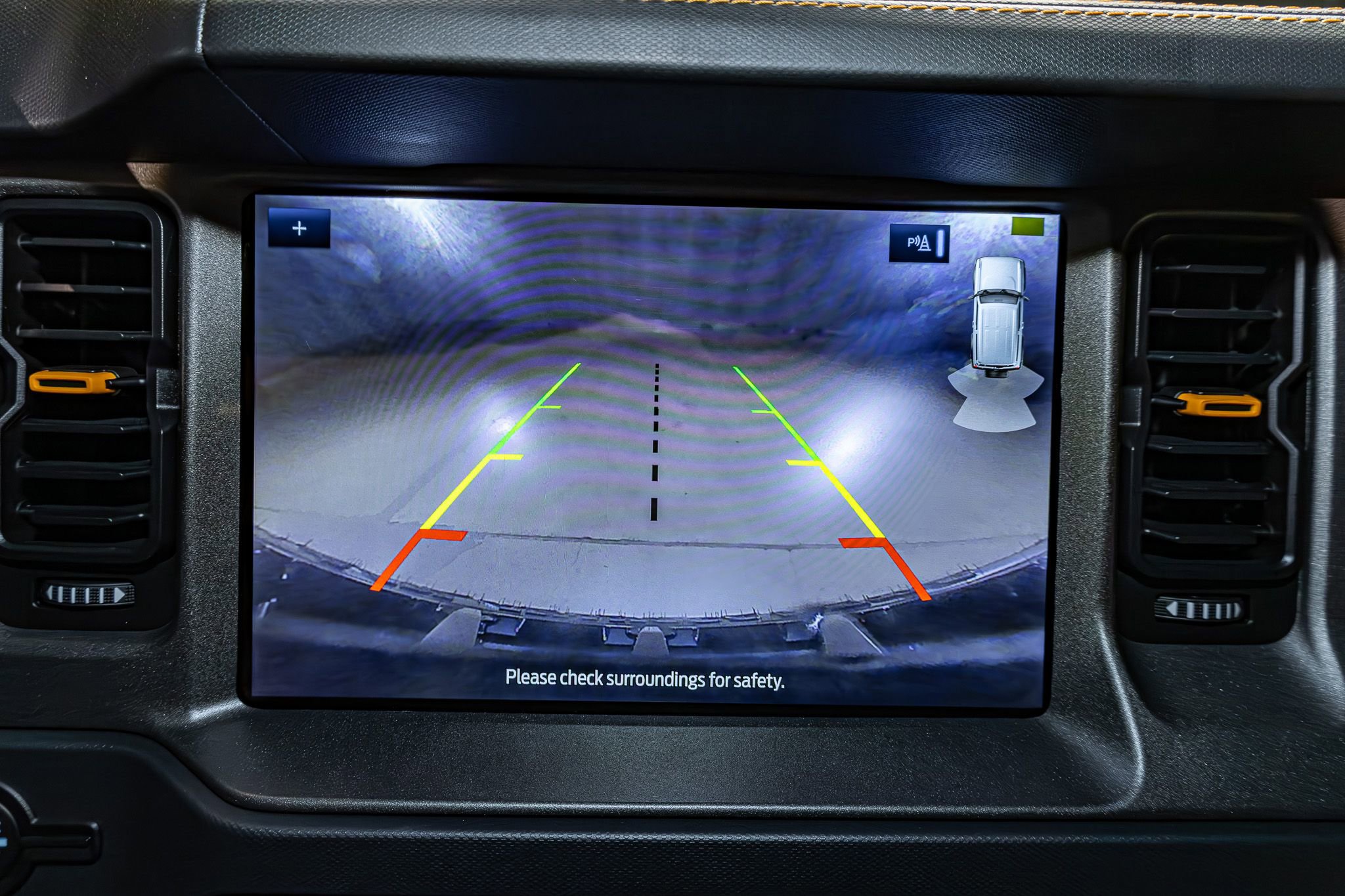 Used 2024 Ford Bronco Badlands image 18