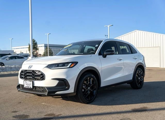 Used 2026 Honda HR-V Sport image 3