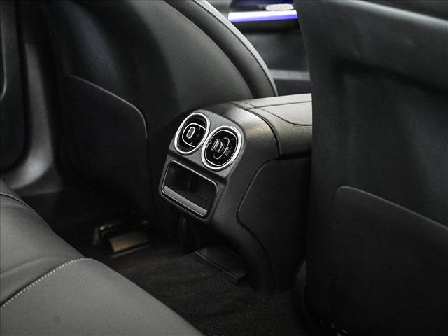 Certified 2026 Mercedes-Benz C 300 4MATIC Sedan image 19