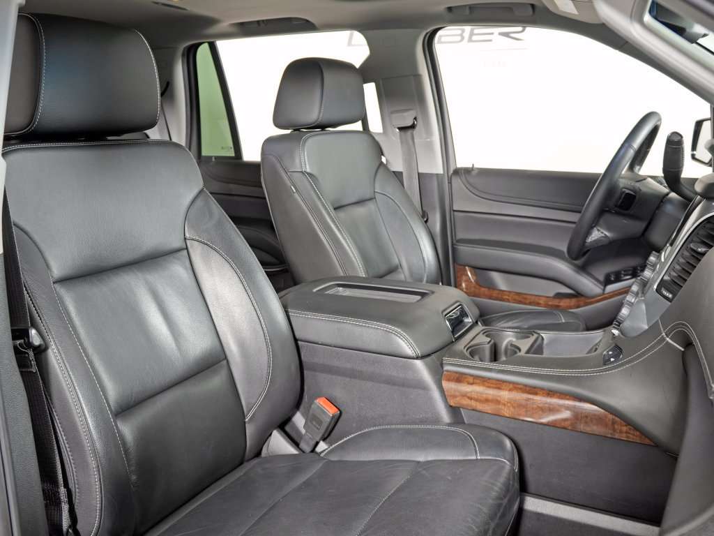 Used 2019 Chevrolet Tahoe LT w/ Luxury Package AWD/4WD image 43