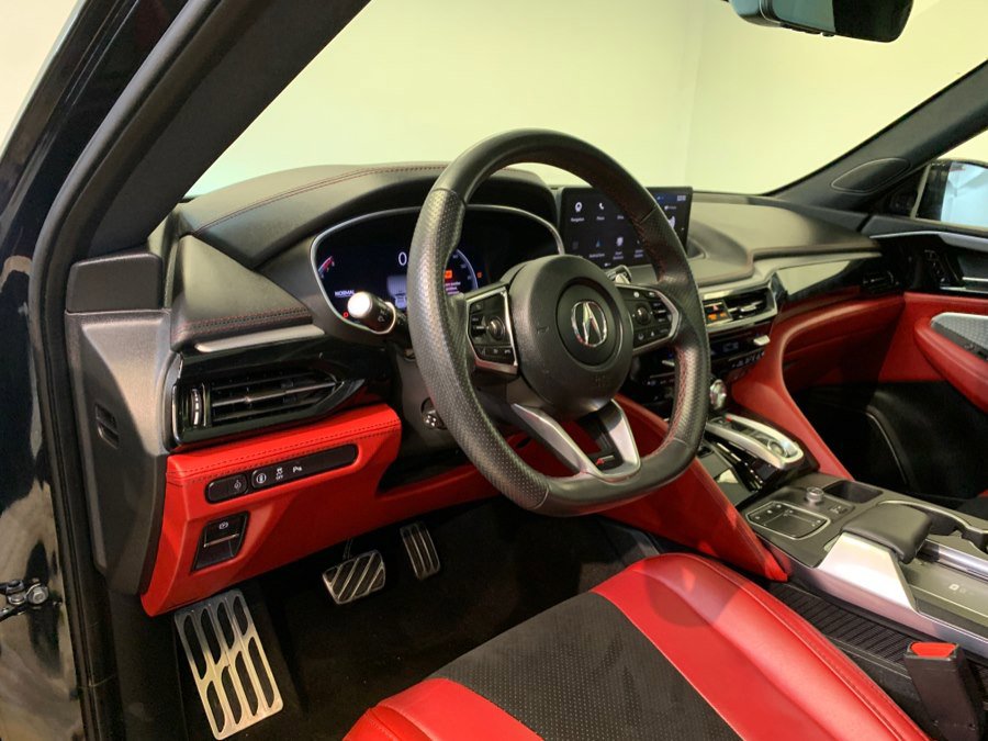 Used 2024 Acura MDX A-Spec image 17