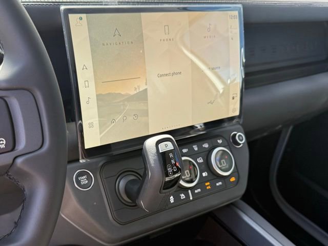 New 2026 Land Rover Defender 110 S image 22
