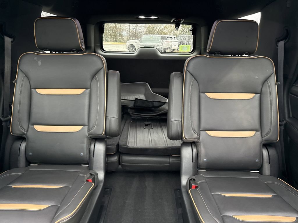 Used 2021 GMC Yukon AT4 w/ AT4 Premium Package image 33
