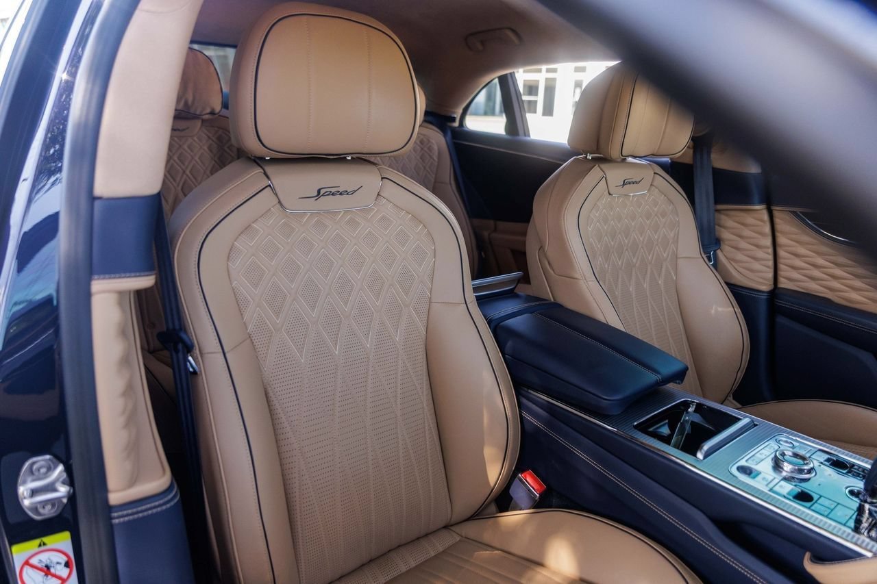 Certified 2023 Bentley Flying Spur W12 AWD/4WD image 59