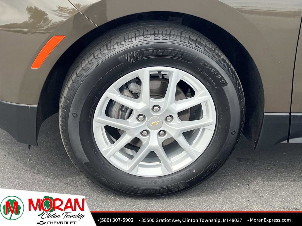 Certified 2024 Chevrolet Equinox LT FWD image 10