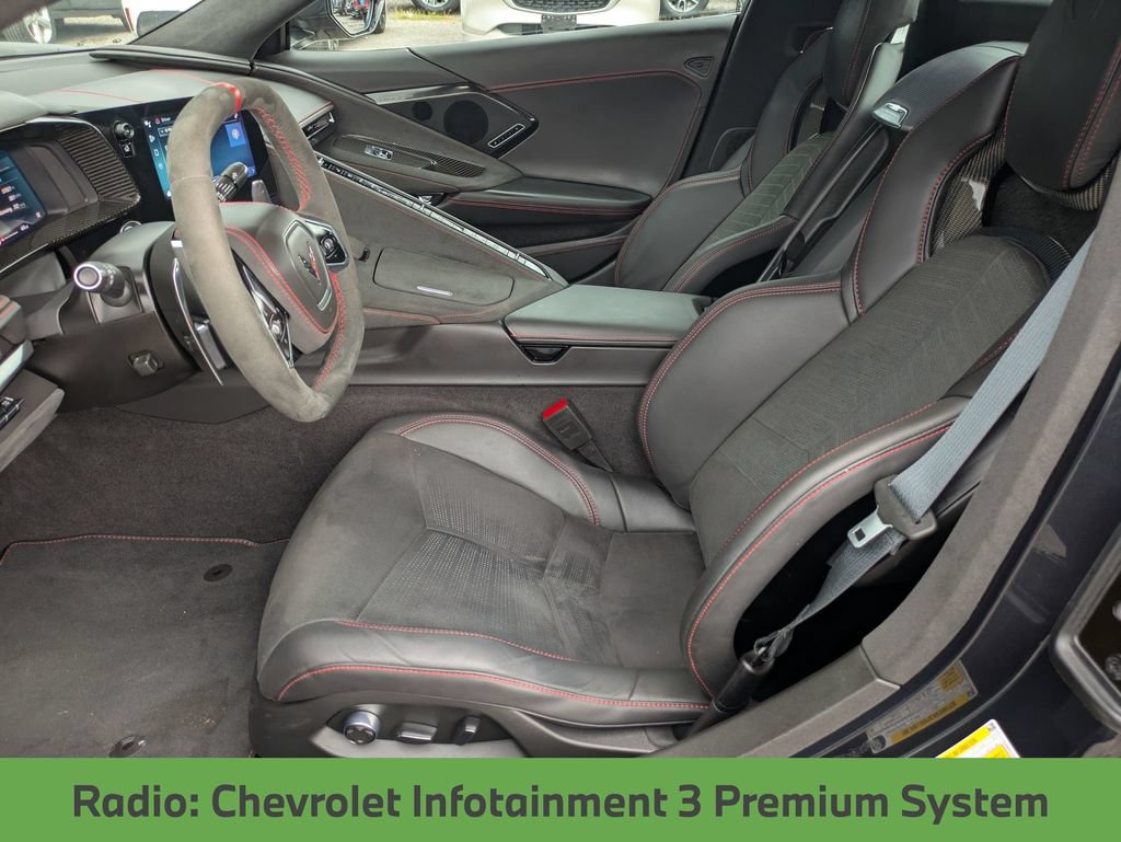 Used 2024 Chevrolet Corvette Stingray Premium Conv w/ Z51 Performance Package RWD image 15
