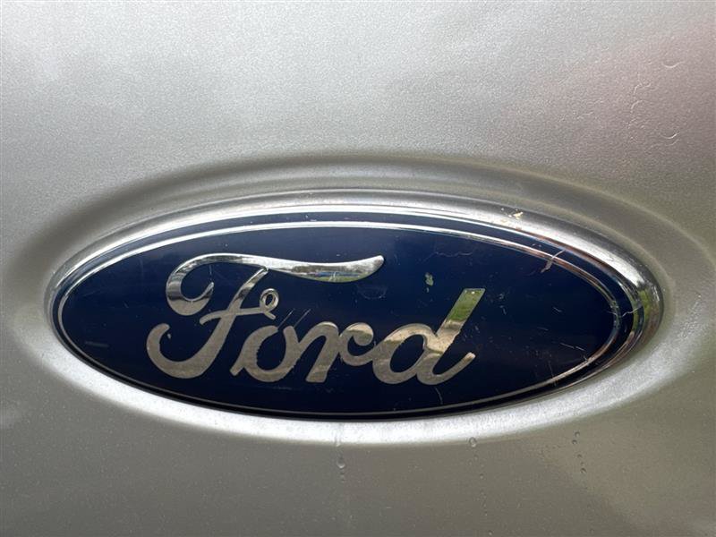 Used 2011 Ford F250 XL w/ Snow Plow Prep Pkg AWD/4WD image 22