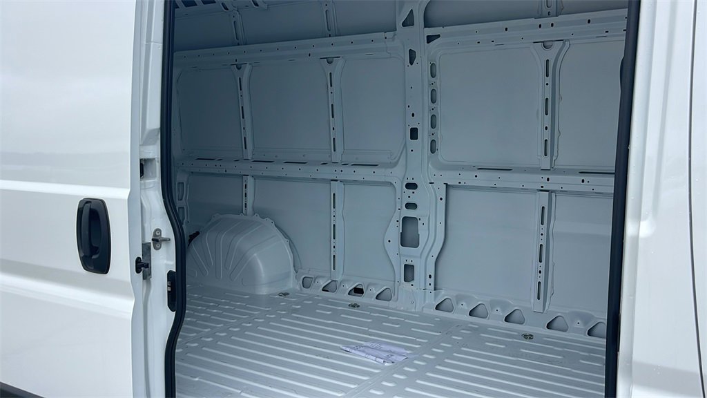 New 2025 RAM ProMaster 2500 image 11