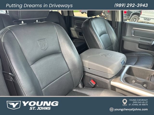 Used 2018 RAM 1500 Classic SLT w/ SLT Plus D←cor Group AWD/4WD image 29
