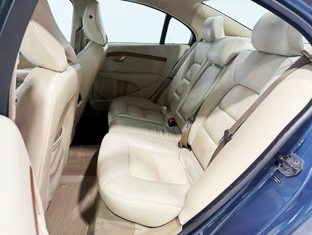 Used 2008 Volvo S80 3.2 image 27