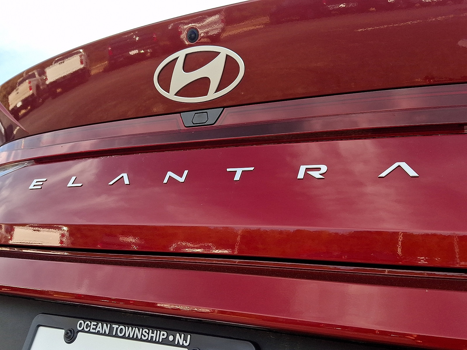 Used 2024 Hyundai Elantra SEL FWD image 30