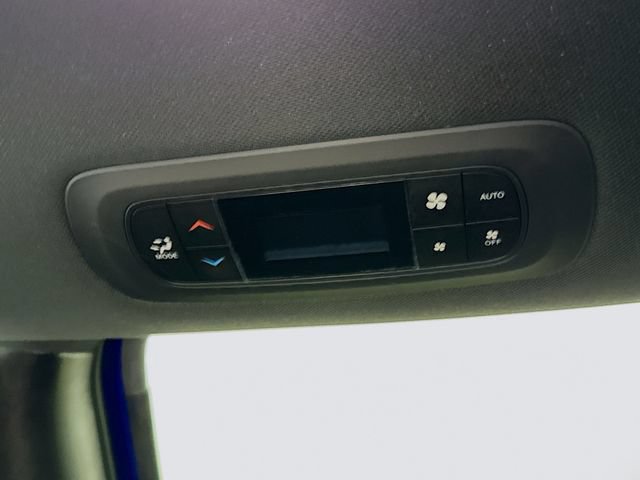 Used 2020 Chrysler Pacifica Touring w/ S Appearance Package FWD image 24