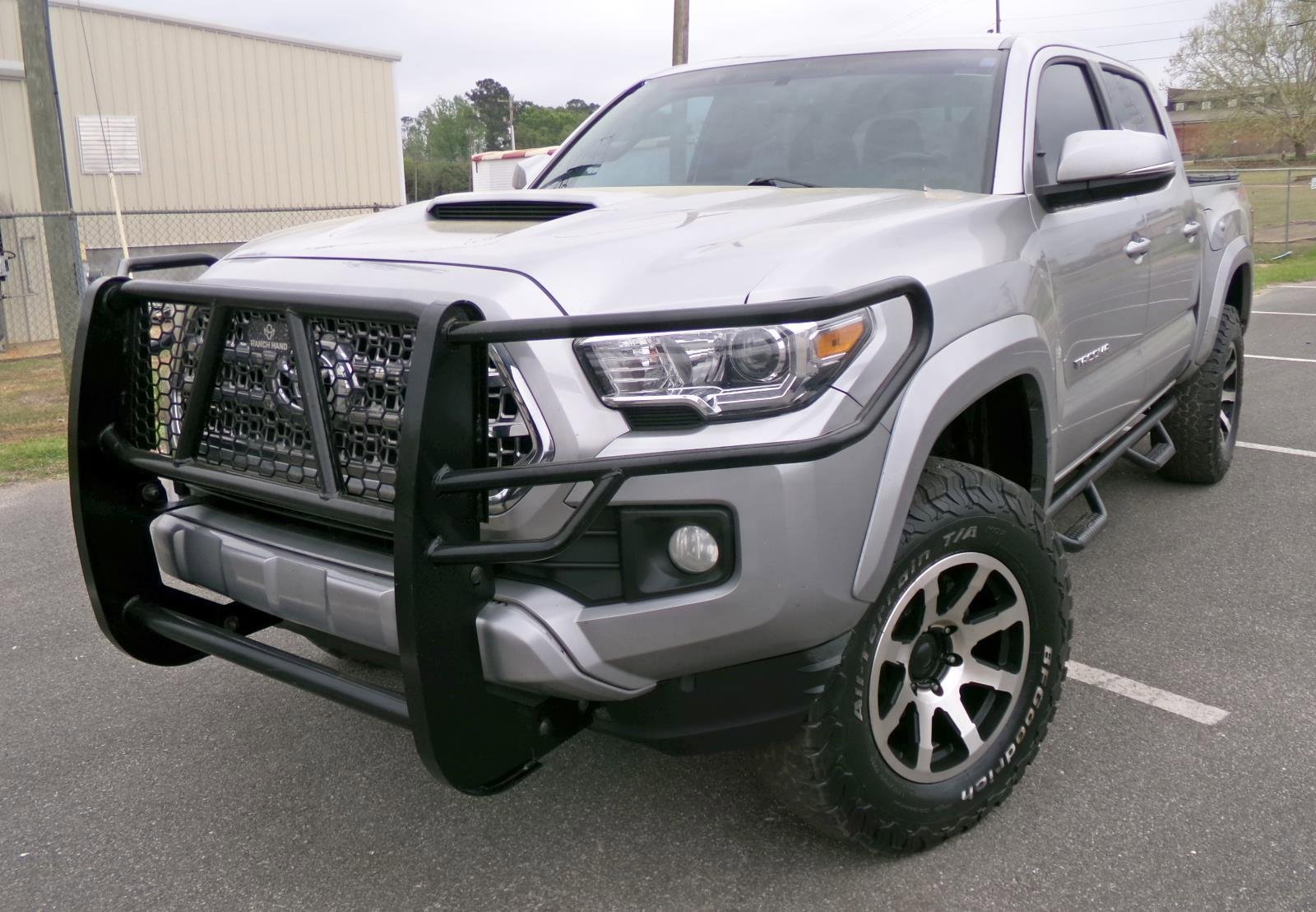 Used 2016 Toyota Tacoma TRD Sport w/ Towing Package