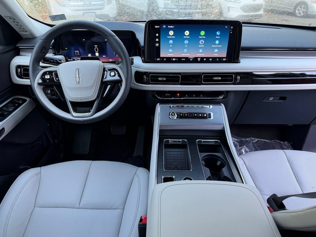 New 2027 Lincoln Aviator AWD image 11
