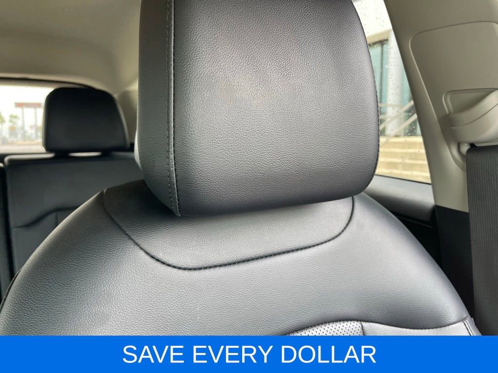 Used 2023 Kia Sportage EX FWD image 19
