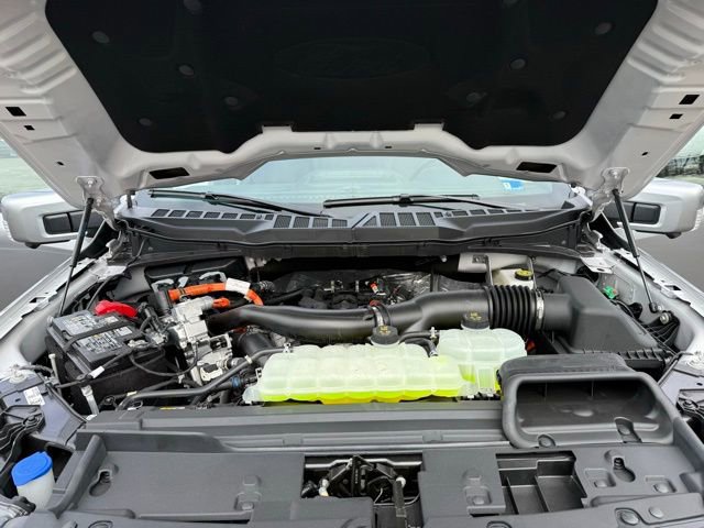 New 2025 Ford F150 Lariat w/ Equipment Group 501A Mid image 23
